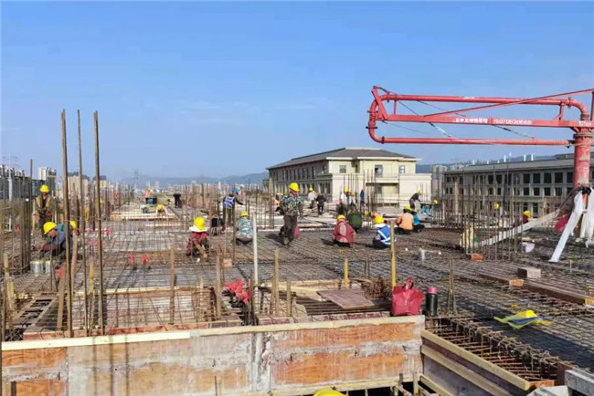 防疫、施工兩手抓，昌南新區康養服務中心項目不停頓！