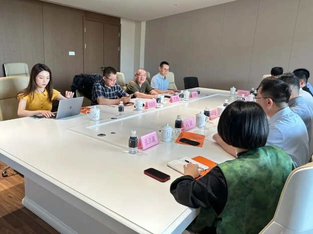 CFAC美院基地 清華大學美術學院與省數文集團、市城投集團強強聯手共繪文化創新新篇章